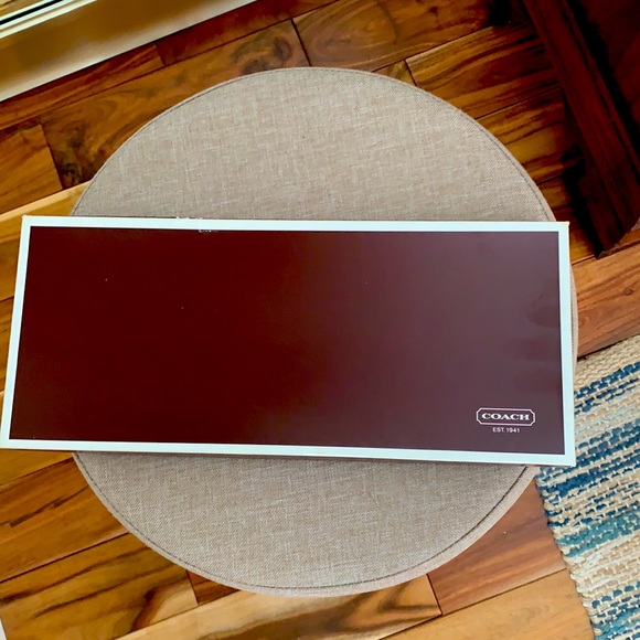 Coach gloves - Picture 2 of 3